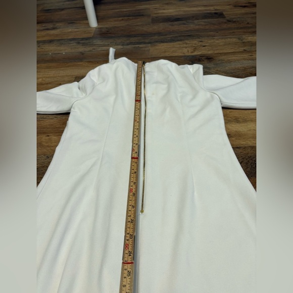 ✨ Elegant Calvin Klein White Midi Dress – Size 4 ✨ - Picture 9 of 9